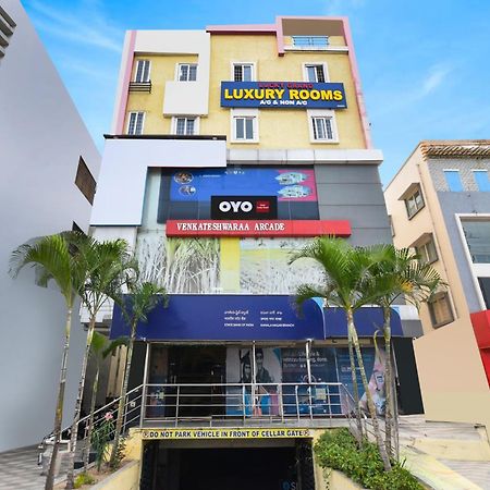 Hotel O Lucky Grand Hyderabad Bagian luar foto