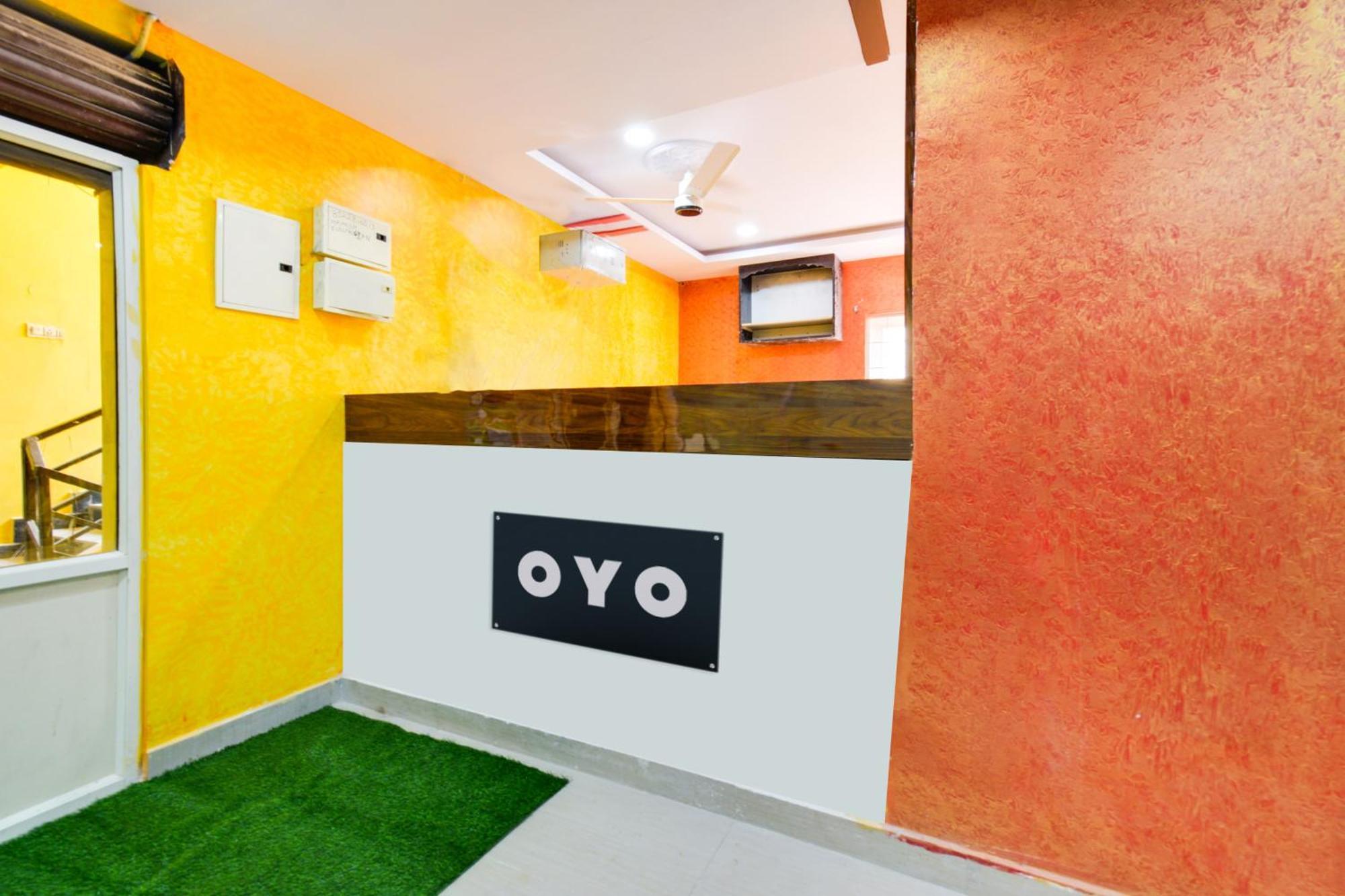 Hotel O Lucky Grand Hyderabad Bagian luar foto